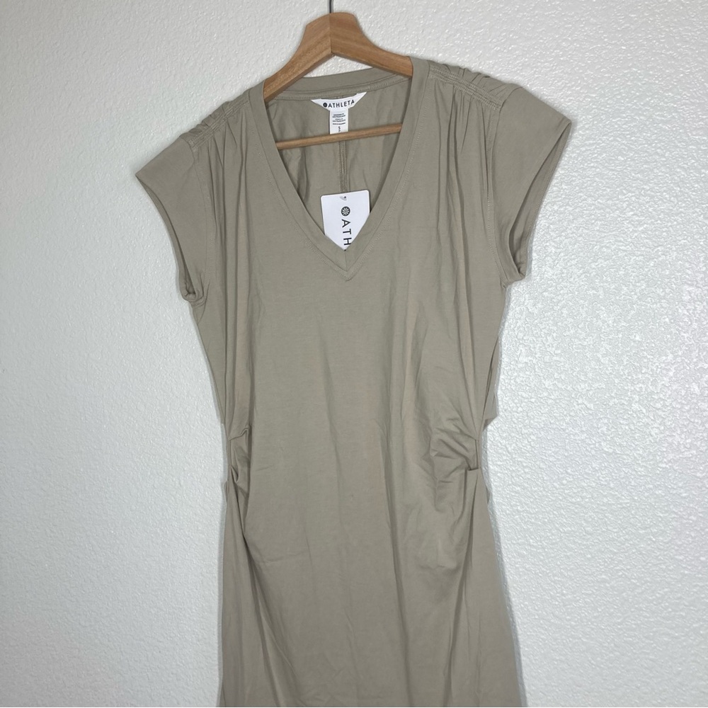 ATHLETA Effortless Tee Dress Small Stretch Anti-odor Beige Midi NWT Cotton - Picture 12 of 16